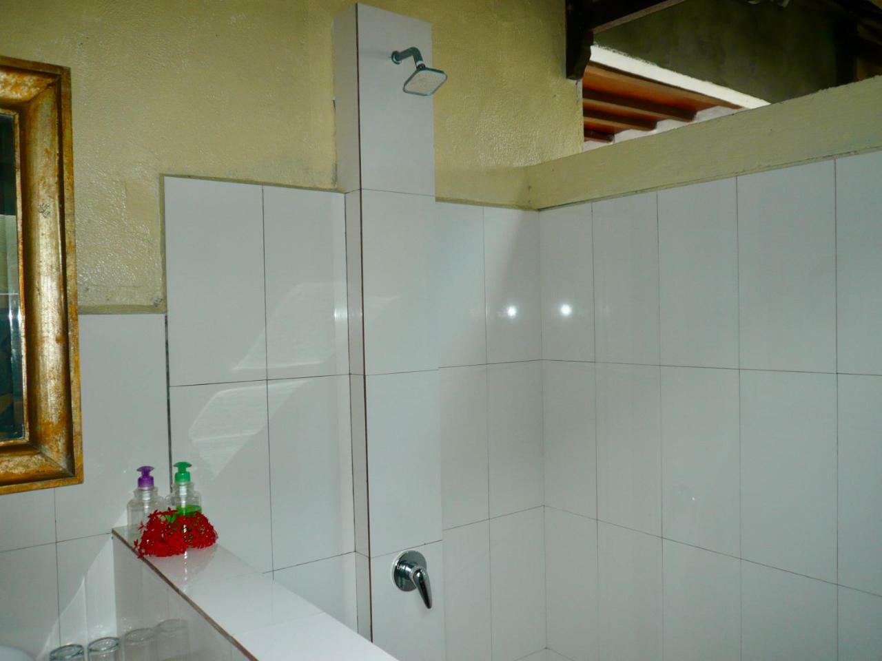 Wawa Wewe II Villas Amed Exterior foto
